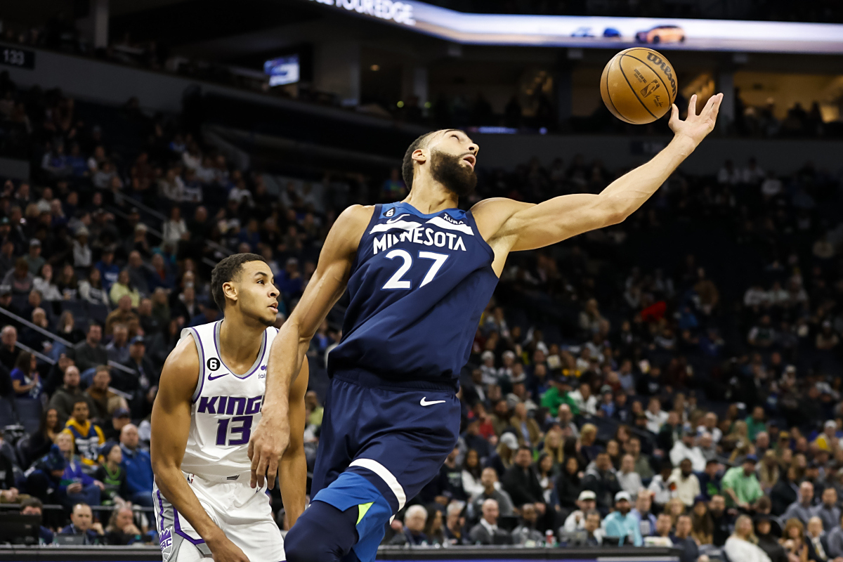 里程碑夜!丹佛掘金强势反弹;NBA季后赛集结日刷纪录;压力陡增;资深球员宣示担当的简单介绍 里程碑夜!丹佛掘金强势反弹;NBA季后赛集结日刷纪录;压力陡增;资深球员宣示担当的简单介绍