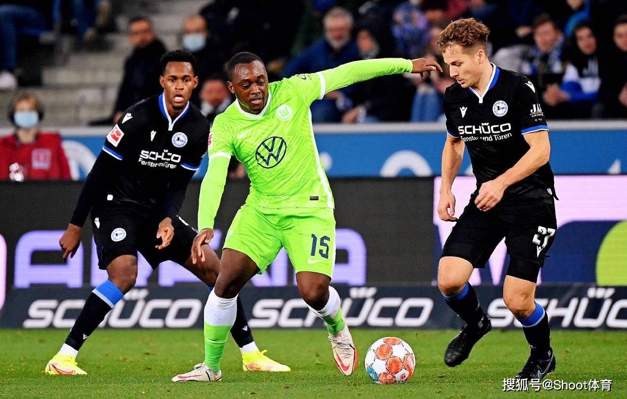 包含赛地聚焦——法联杯关键战热度飙升,沃尔夫斯堡状态回暖,质疑声四起,纪律约束更严格的词条 包含赛地聚焦——法联杯关键战热度飙升,沃尔夫斯堡状态回暖,质疑声四起,纪律约束更严格的词条