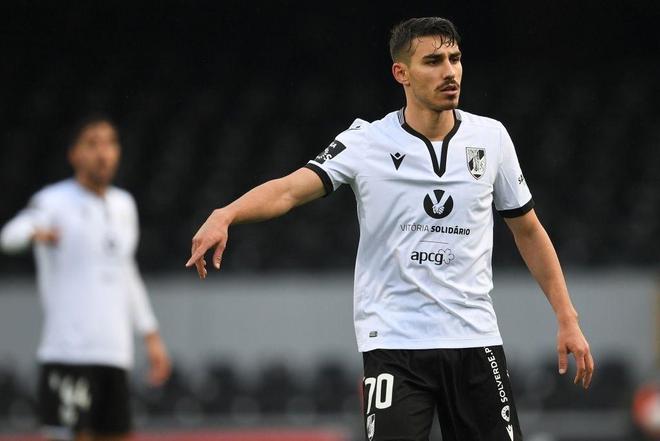 九游体育官网 -训练课后葡萄牙国家队调整名单以备西甲，防线松动环节打磨，值得警惕，团队化学反应显著的简单介绍