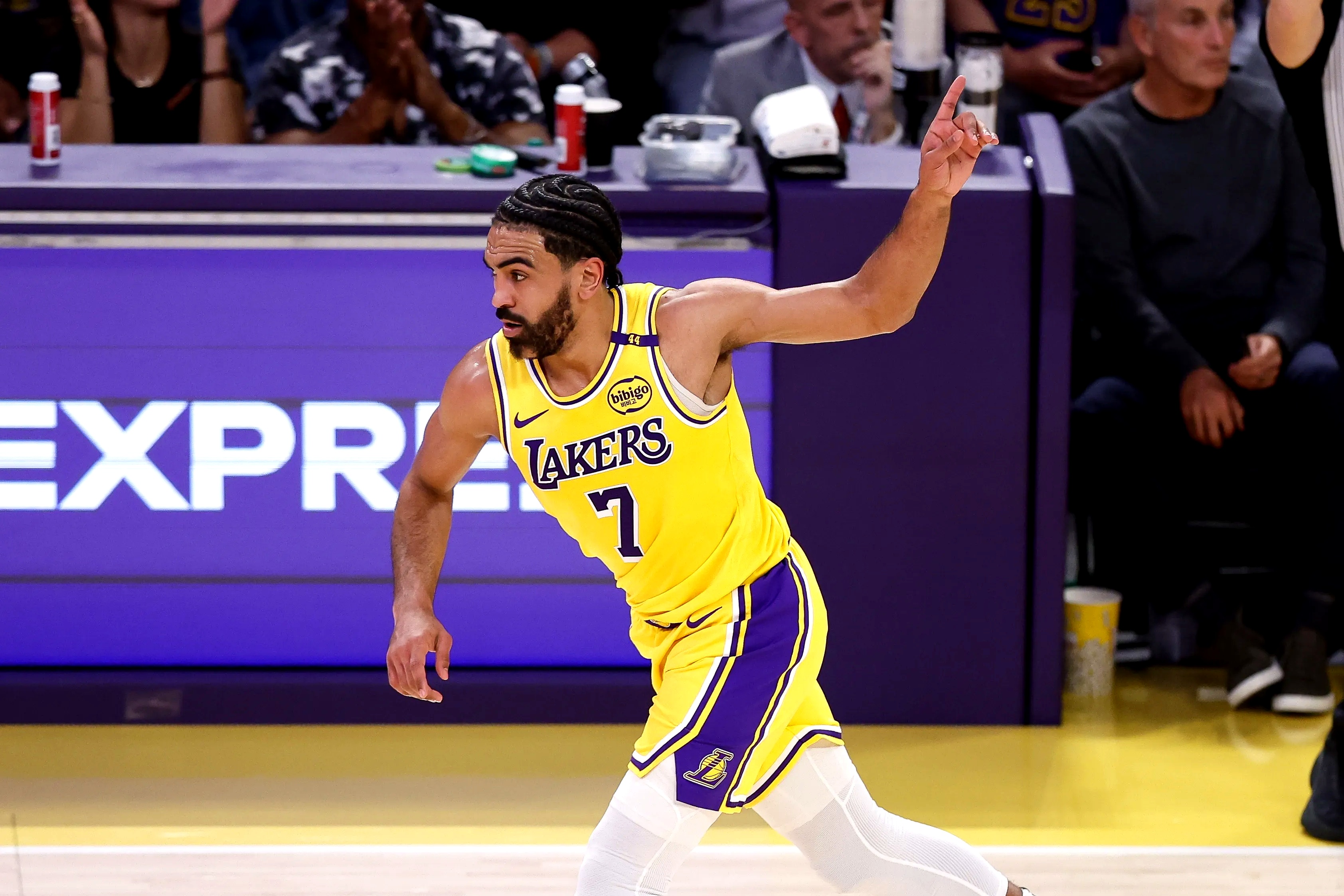  深圳男篮最新消息今天 