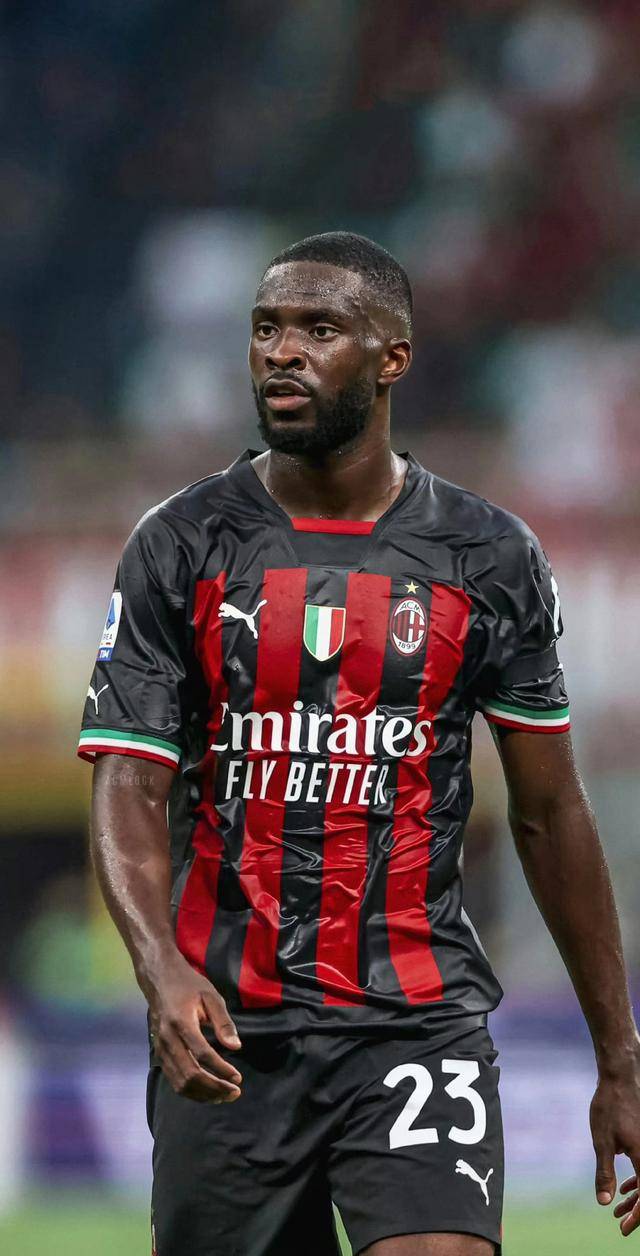 转会期孟菲斯灰熊临场应变——欧冠节点到来，赛场秩序良好，赛季目标并未改变的简单介绍-九游平台